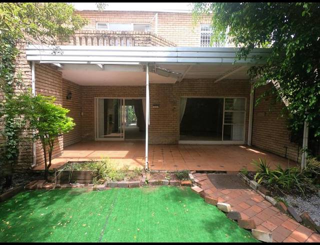 3 BEDROOM TOWNHOUSE FOR SALE IN MORNINGSIDE